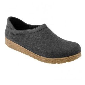 Haflinger GZH44 Grizzly Closed Heel Clog Charcoal 39